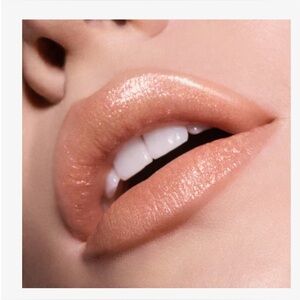 MAC Cosmetics Dazzle Crayon in Moon Rocket - Elegant Cream